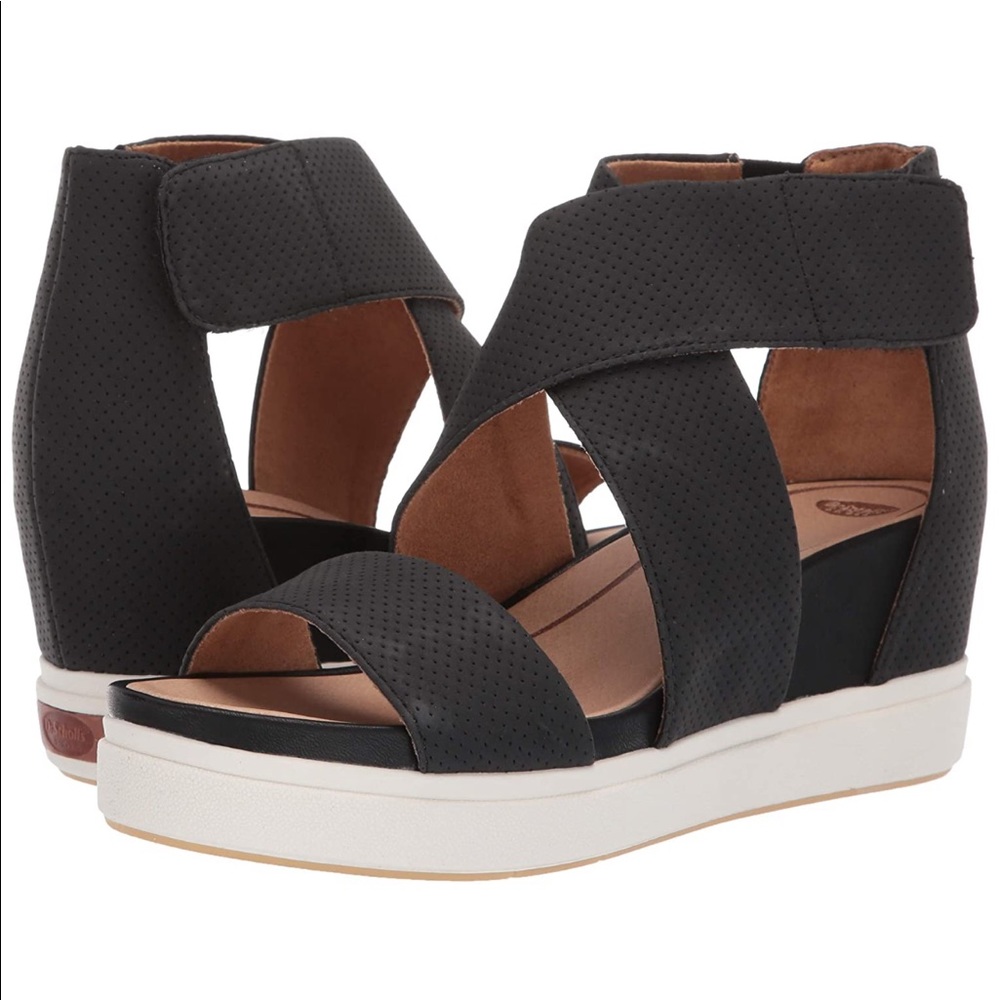 Dr Scholl’s womens Sheena Wedge Sandal